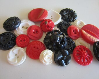 Vintage Buttons - Cottage chic fancy pierced mix of red, black and white, lot of 23 old and sweet( nov 366b)