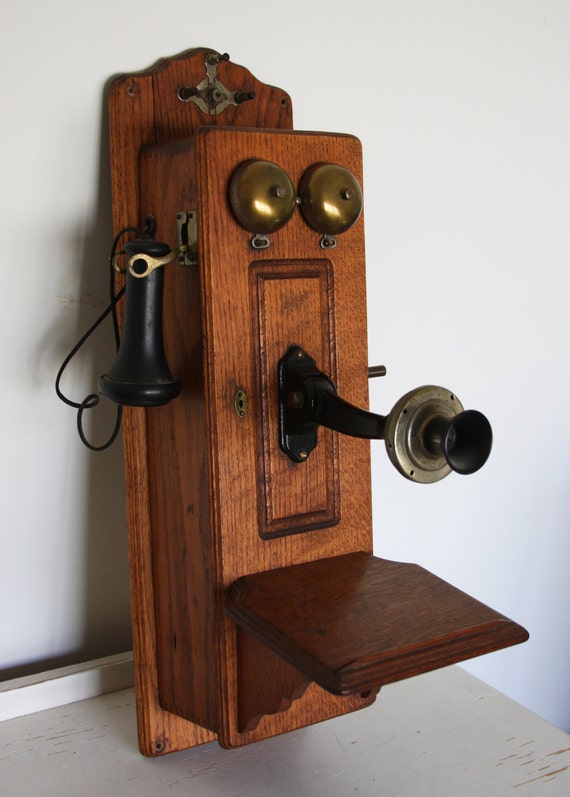 Antique TELEPHONE Oak Crank Wall Phone The Stromberg-Carlson