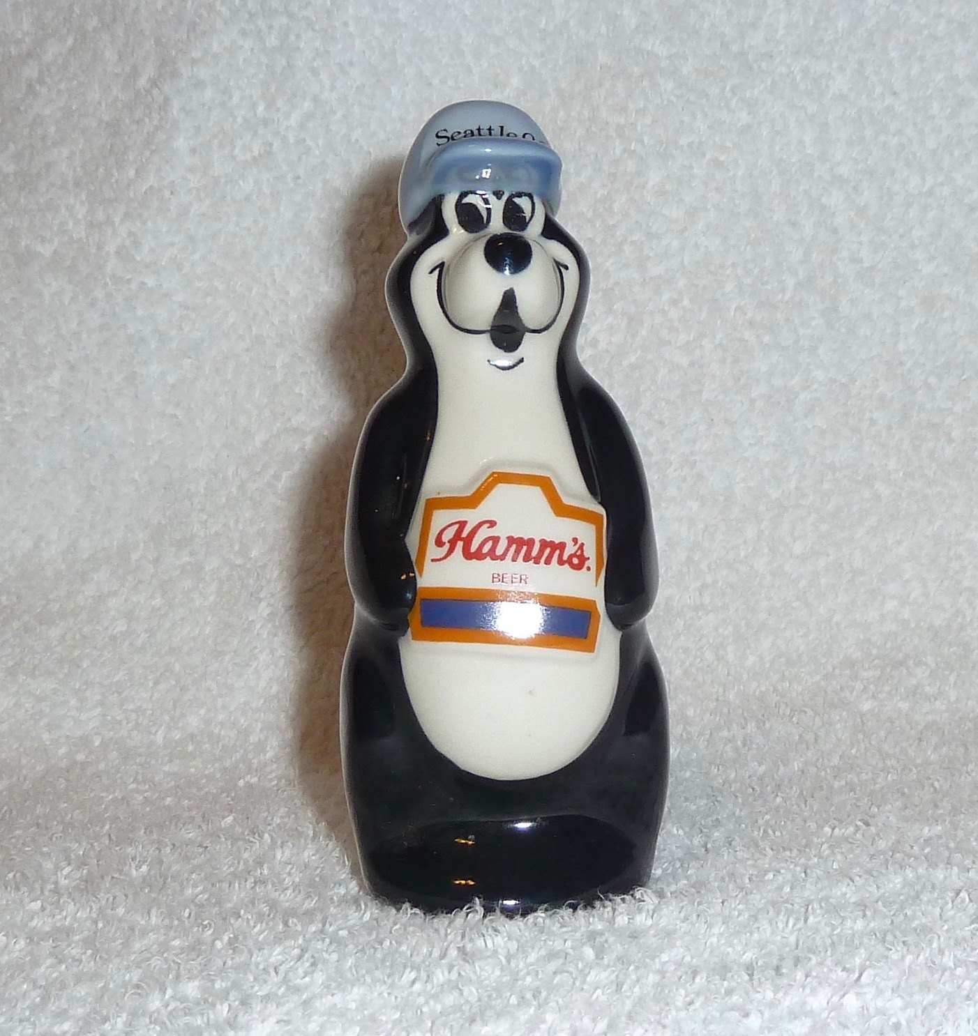 Vintage Hamms Beer Bear Wade England SEATTLE 1996 by crazy4me