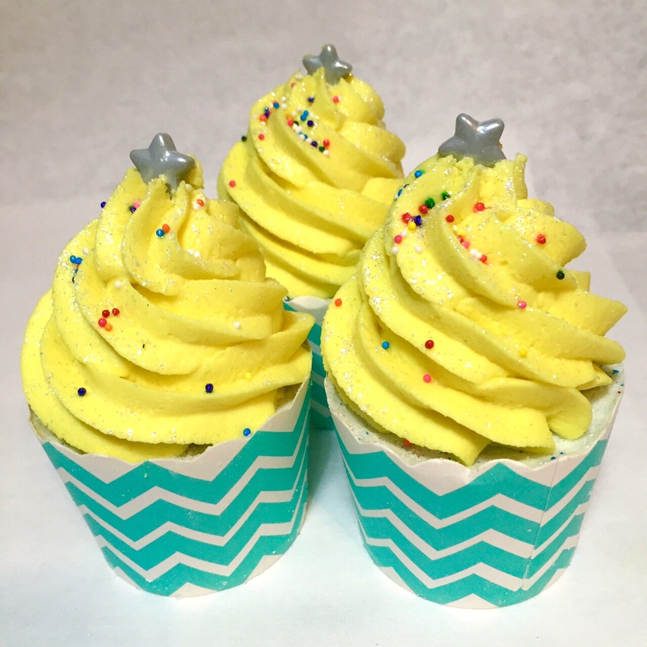 DIY Bubble Bath Bomb Cupcake Recipe & Tutorial Guide (2 recipes in 1)