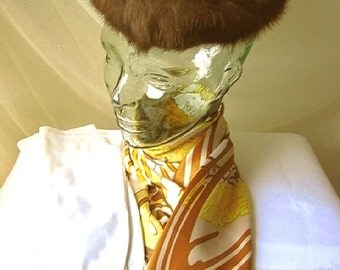 HAT Vintage Pill Box era Costume Jackie O Vogue Dress Up Hollywood Glamour Vintage Fur PillBox Cap