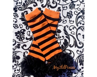 Halloween LEG WARMERS, Orange and black stripe, baby leg warmers, Girl Leg warmers, Striped leg warmers, ruffle leg warmers - Ready to ship