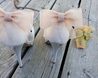Wedding Shoe Clips, Bridal Shoe Clips, Ivory Shoe Clips, Champagne Shoe Clips, Decorative clips for wedding shoes, bridal shoes, wedding