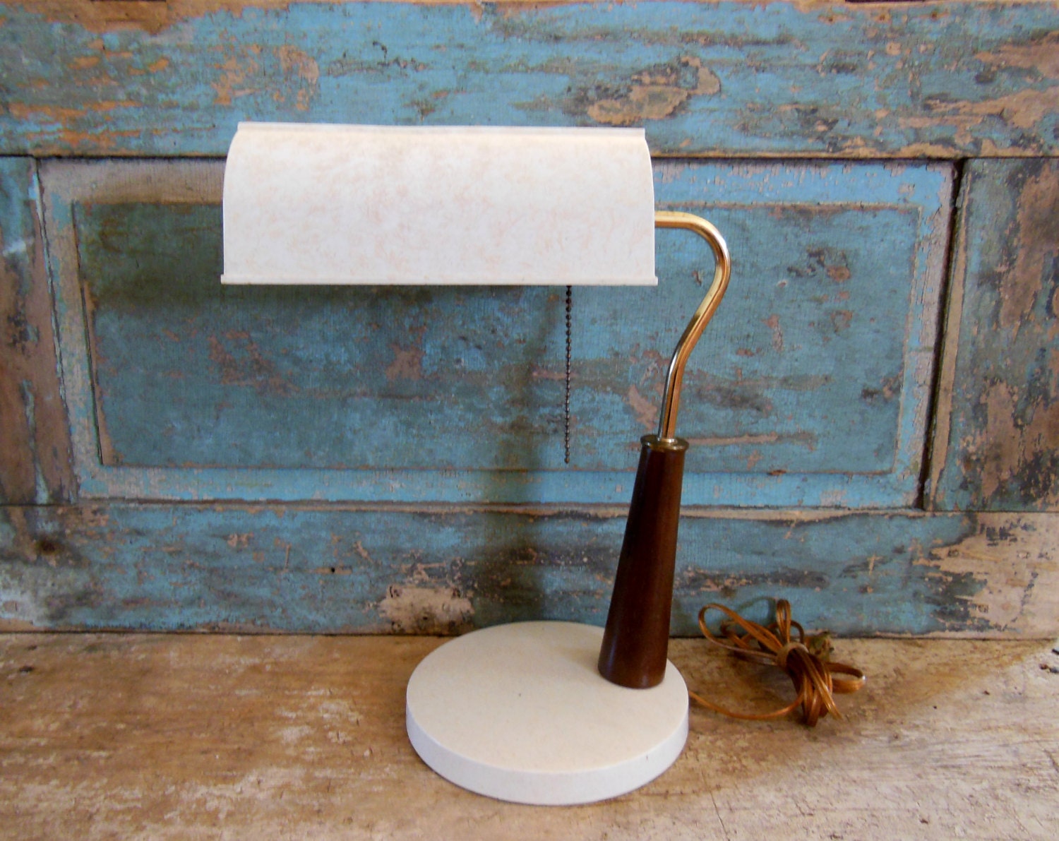 Teak or Walnut Desk Lamp with Pull Chain by turquoiserollerset