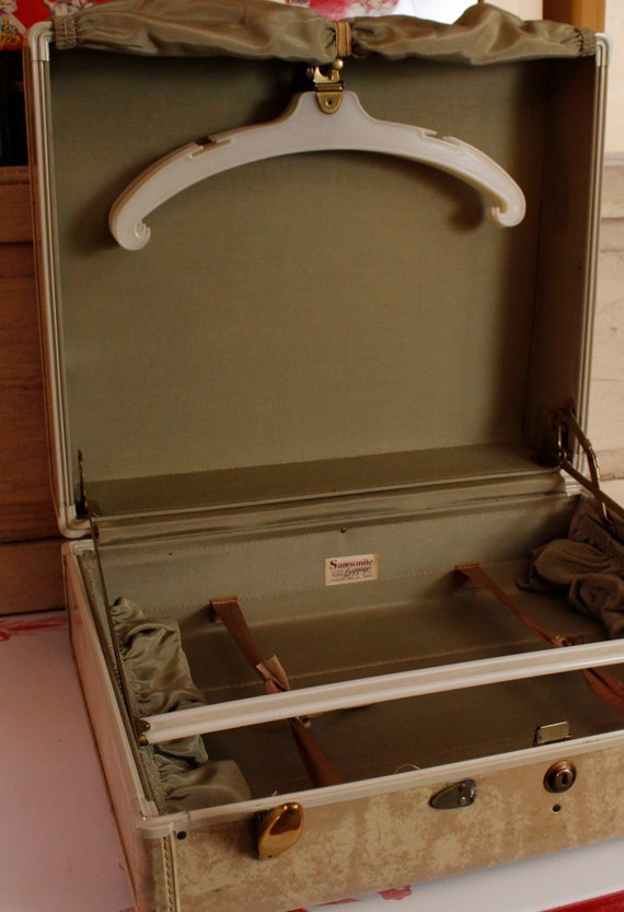SALE Vintage Samsonite Wardrobe Suitcase Large Natural