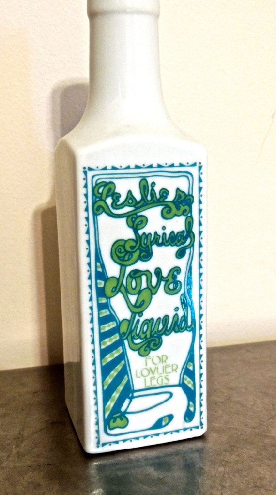 vintage lotion bottle 1960s70s Leslie's Lyrical Love