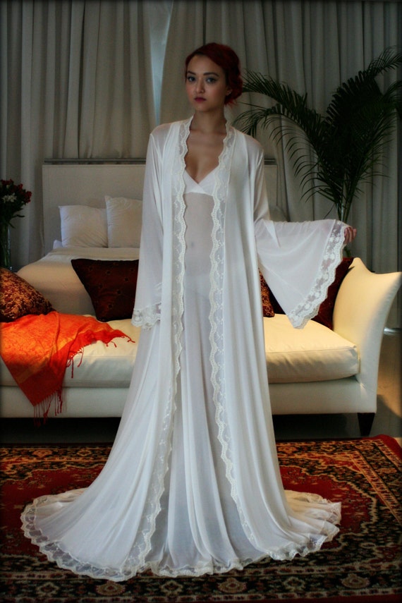 Bridal Robe Wedding Lingerie Blush Embroidered Lace Sleepwear