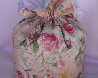 Petit pochon style shabby imprimé larges roses