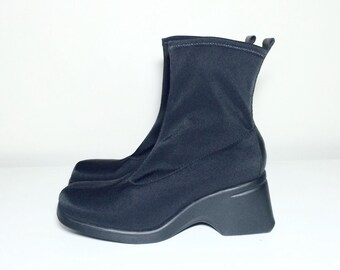 90s black neoprene platform wedge boots size 6