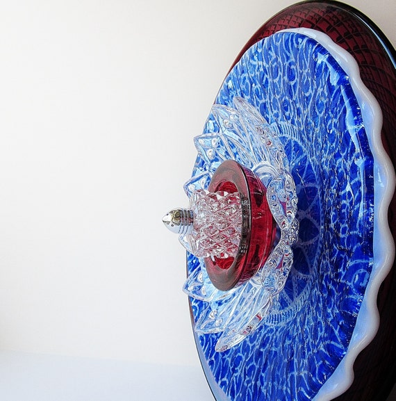 Patriotic Suncatcher Yard Art Colorful Garden Decor Glass