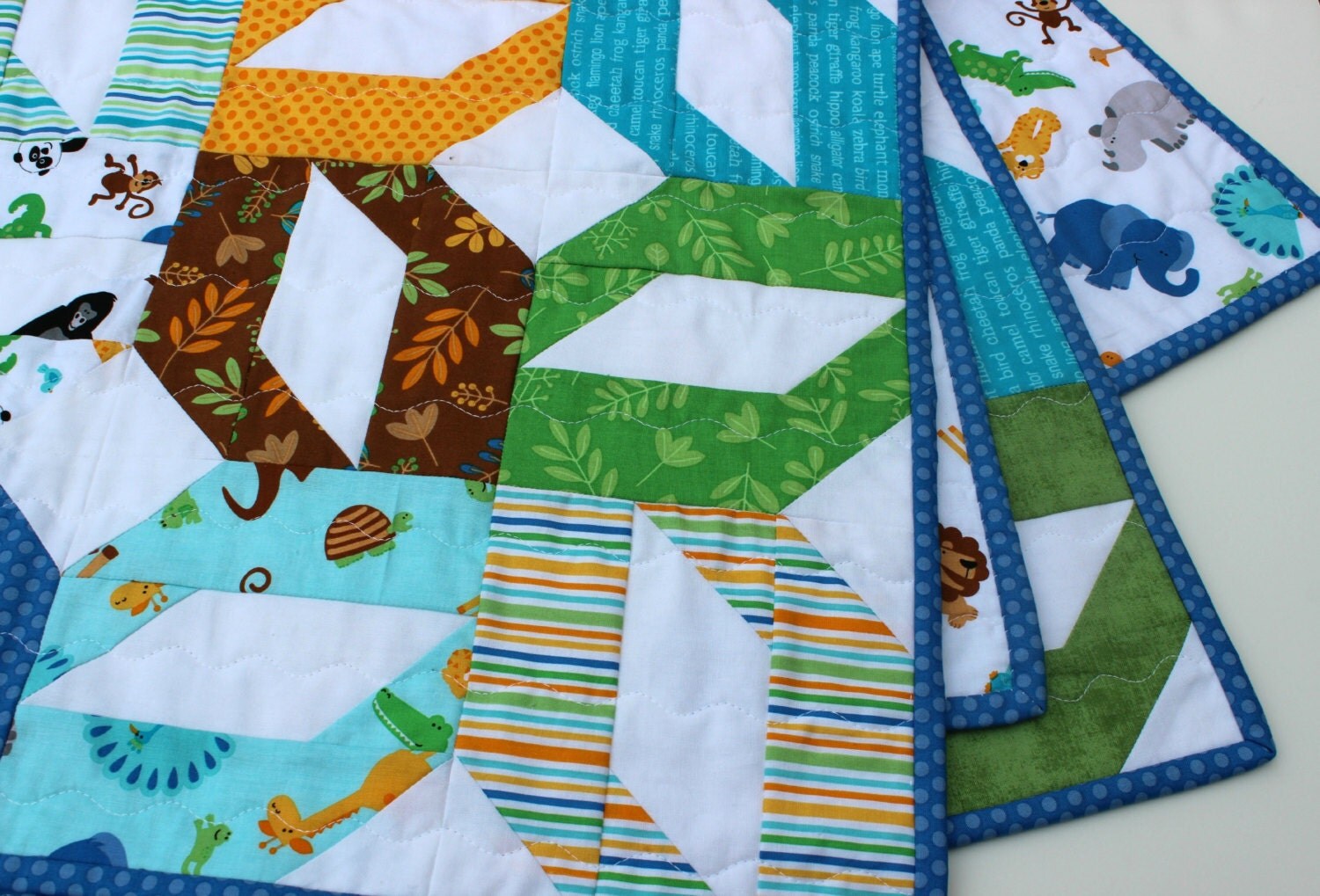 Sale Baby Boy Quilt Zoo Animals Quilt Riley by CottonLaneQuilts