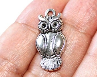 4 Owl Charms Antique Silver Tone - CH644