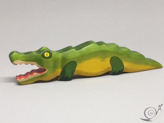 Cots and Cuddles Wooden Crocodile Snap N Sort Color Sorting Toy for Kids Age 3+