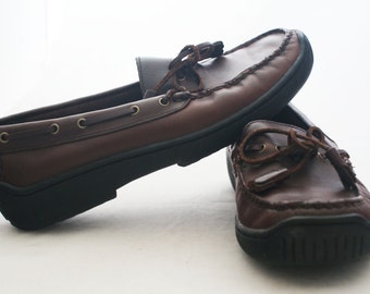 Loafers - Brown Leather Bass Rubbed lined shoes with tie tassels size 6
