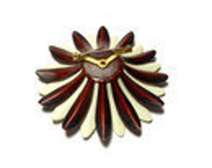 FREE SHIPPING Large daisy brooch pin, mod 1960s white and brown enamel flower floral brooch with yellow textured center, groovy baby!