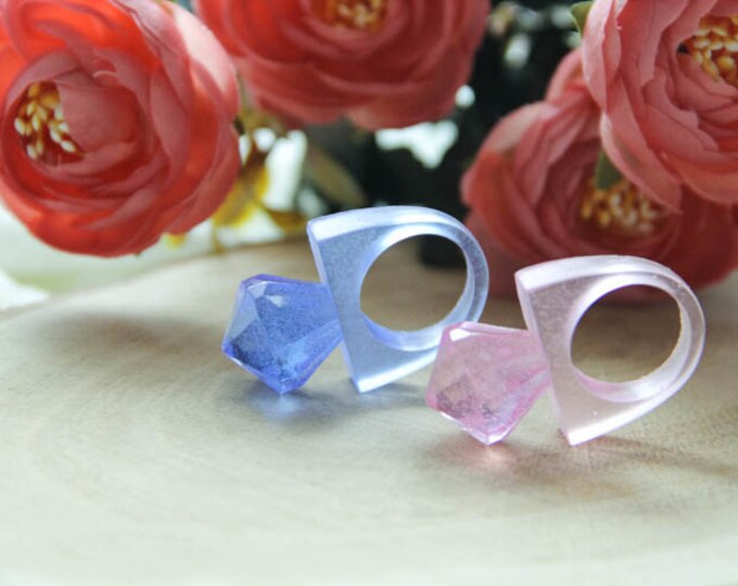 Diamond Resin Ring, Pink and Blue Diamond Resin Ring, Transparent Resin Ring, Fashion Resin Statement Ring, Anniversary Ring, Engagement
