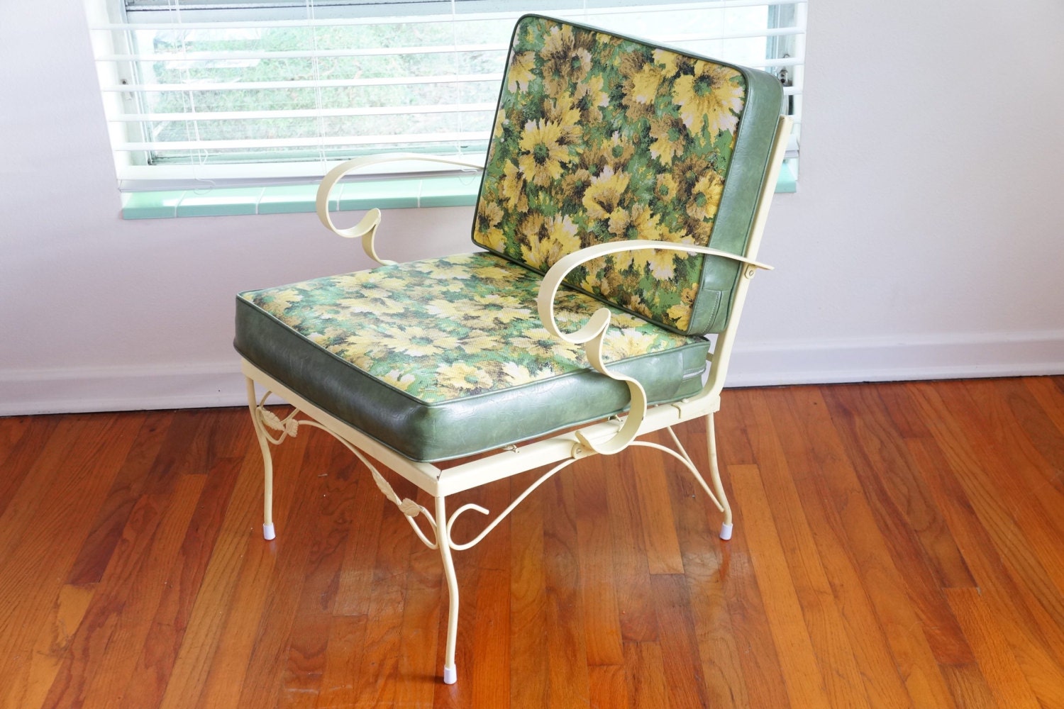 Divine Patio Chair with Comfy Vinyl by on Etsy