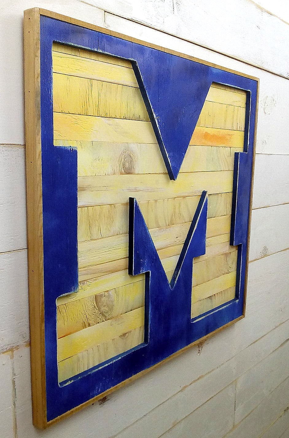 University of Michigan X-Large Bold Letter M