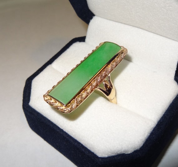 vintage celtic brooch