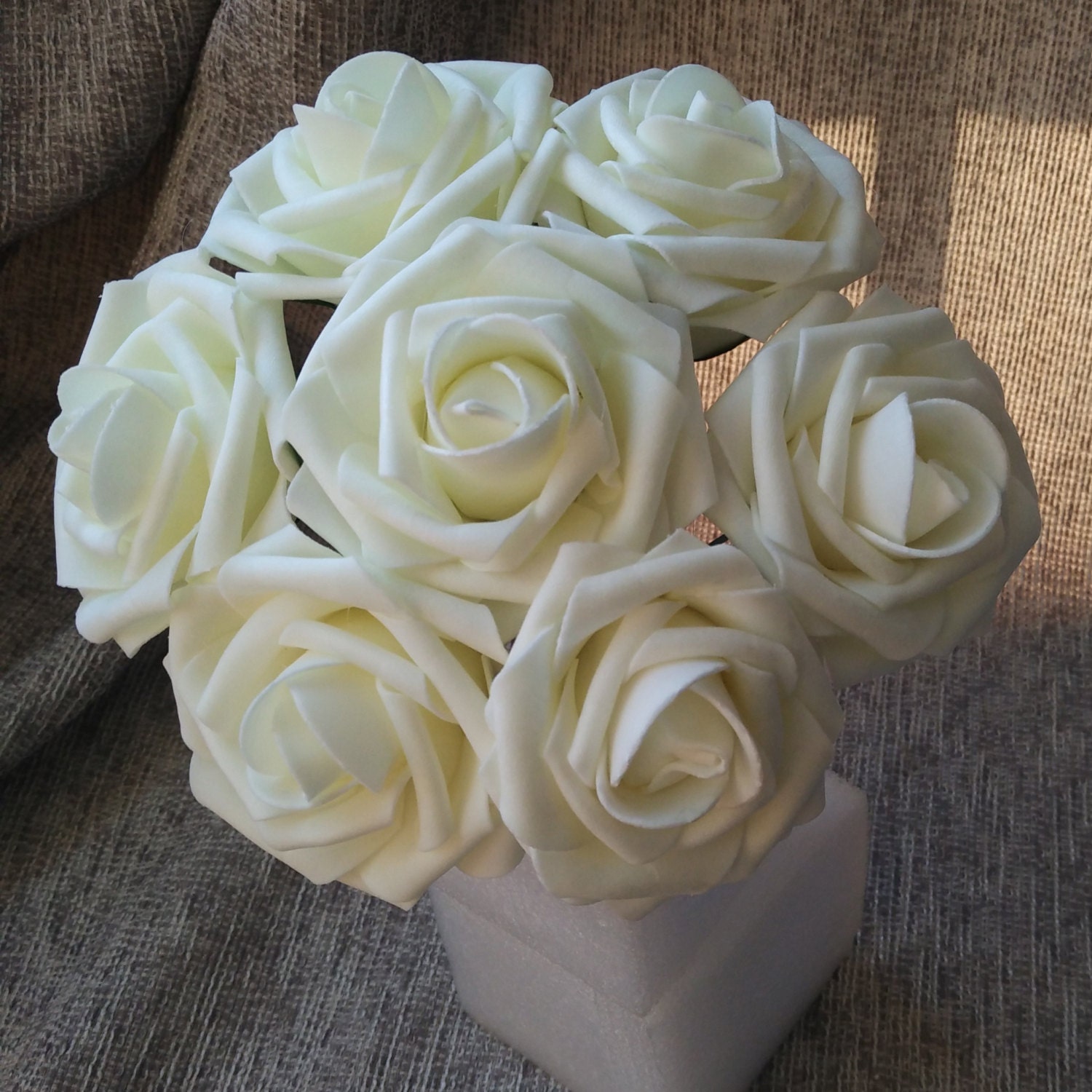 100 pcs Ivory Roses Wedding Artificial Flowers Fake Foam Roses