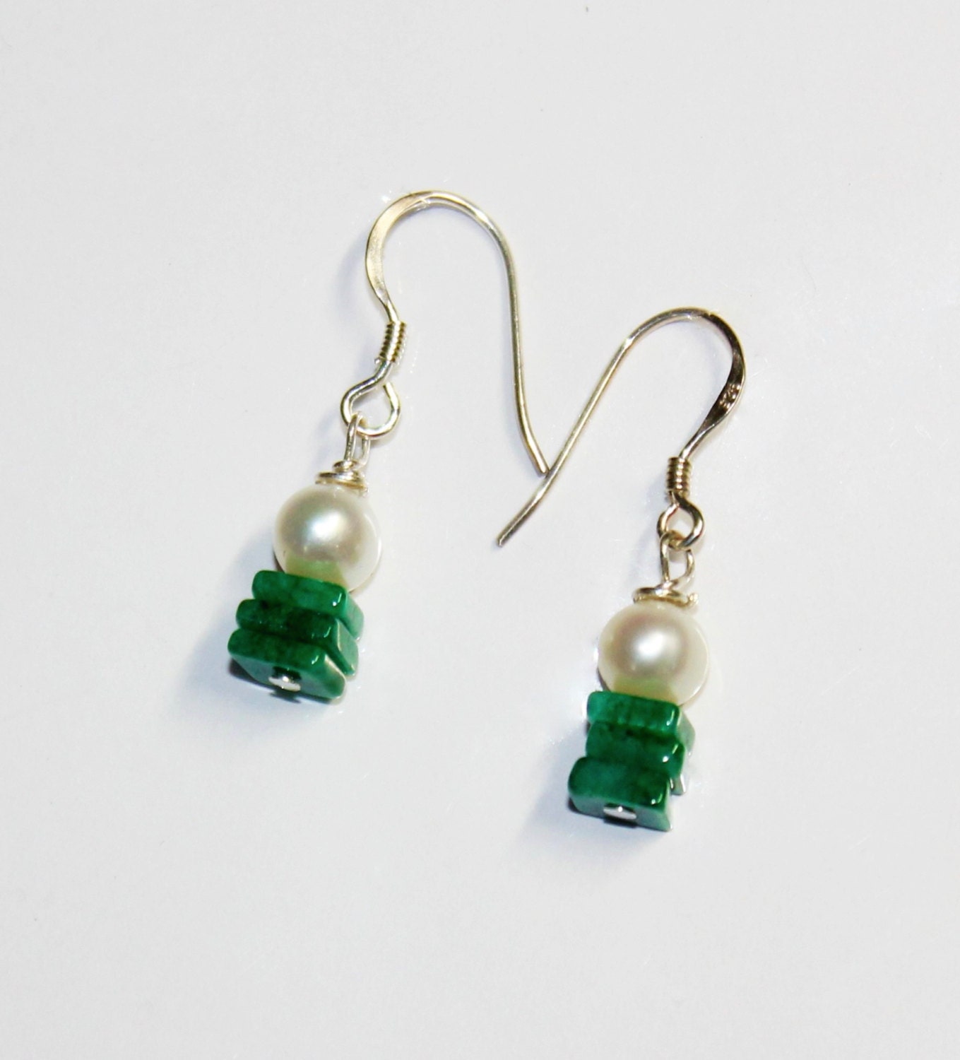 Emerald & Pearl Earrings on Sterling Silver by EjNjewellery
