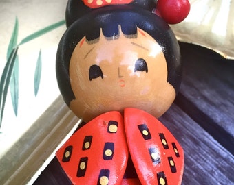 Vintage Carved Wood Kokeshi Doll Japanese Geisha Collectible Doll