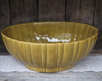 Vintage Haeger Planter/Oval Ribbed Haeger Planter/Green 40208 USA/Home and Living/Home Decor/Indoor Gardening