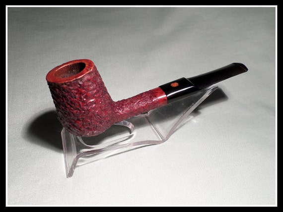 Briar Pipe – Beautifully Rusticated Brandy with Oval Shank and Stem