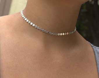 STATEMENT CHOKER, silver Choker Necklace, Dainty Choker, silver disc choker necklace, Minimalist choker, layering necklace, delicate choker