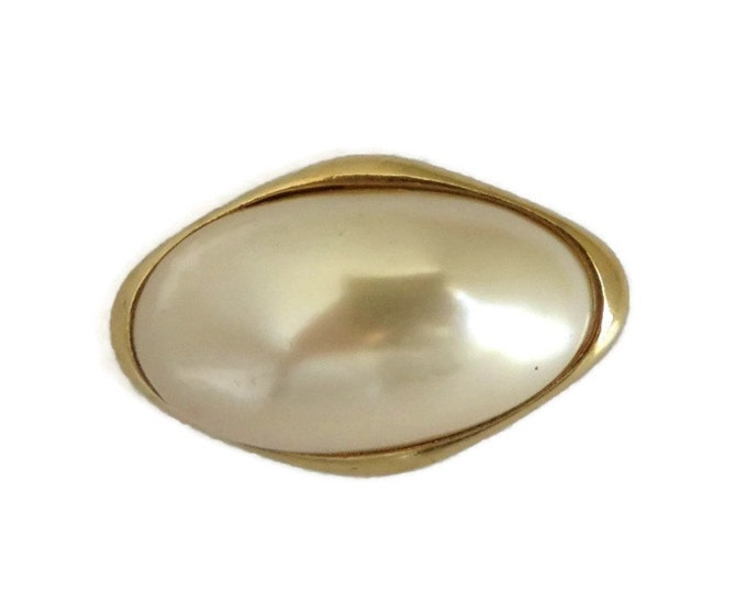 Trifari Faux Pearl Brooch, Vintage Oval Gold Tone Designer Pin