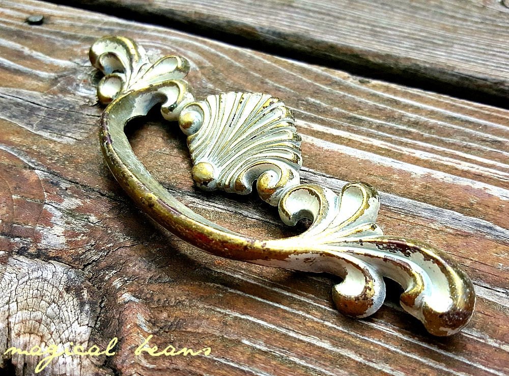 Clam Shell Dresser Handles Coastal Drawer Pulls Cottage Chic Dresser