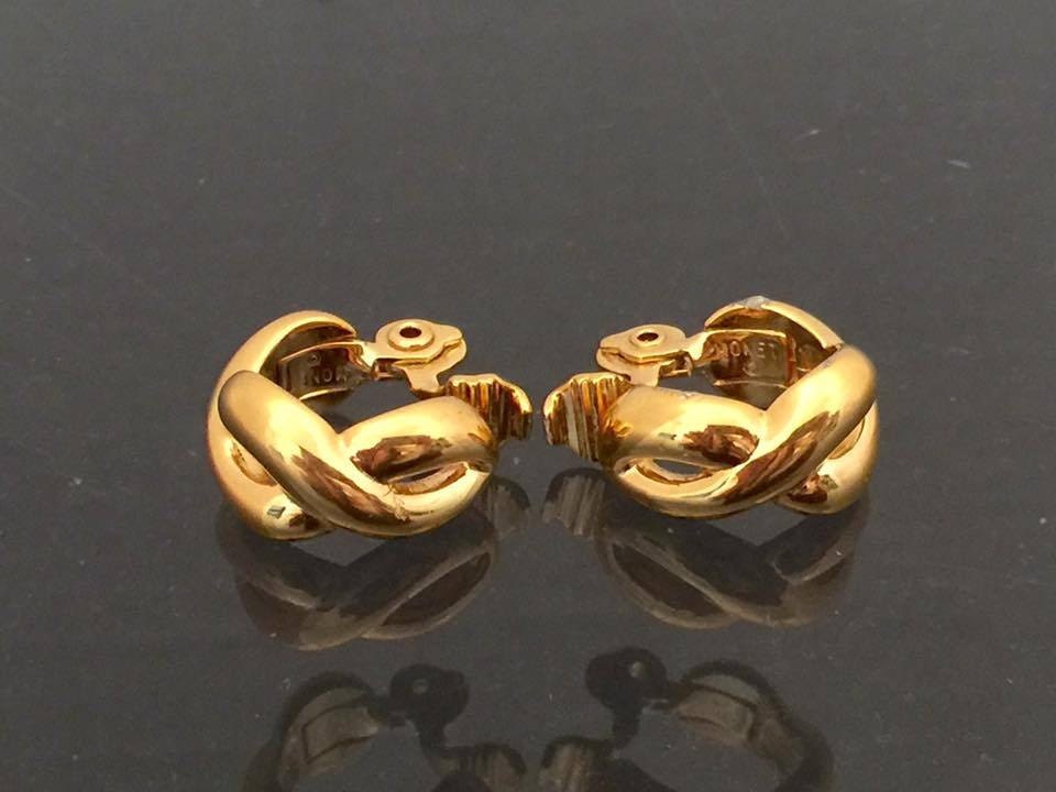 Vintage by MONET Jewelry Gold Tone Earrings