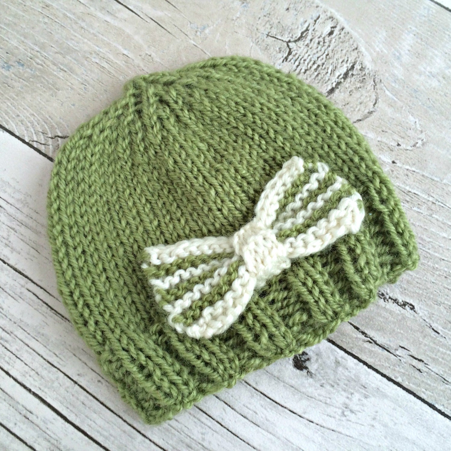 Green Hand Knit Newborn Hat with Bow Preemie Baby by SnugCreations