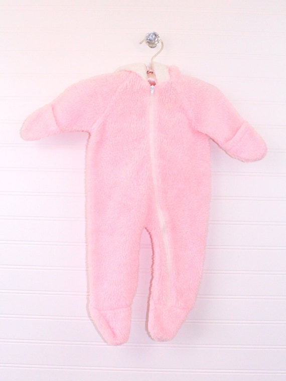 Vintage baby snowsuit, pink with white trimmed hood, no name sz 0-3 mo