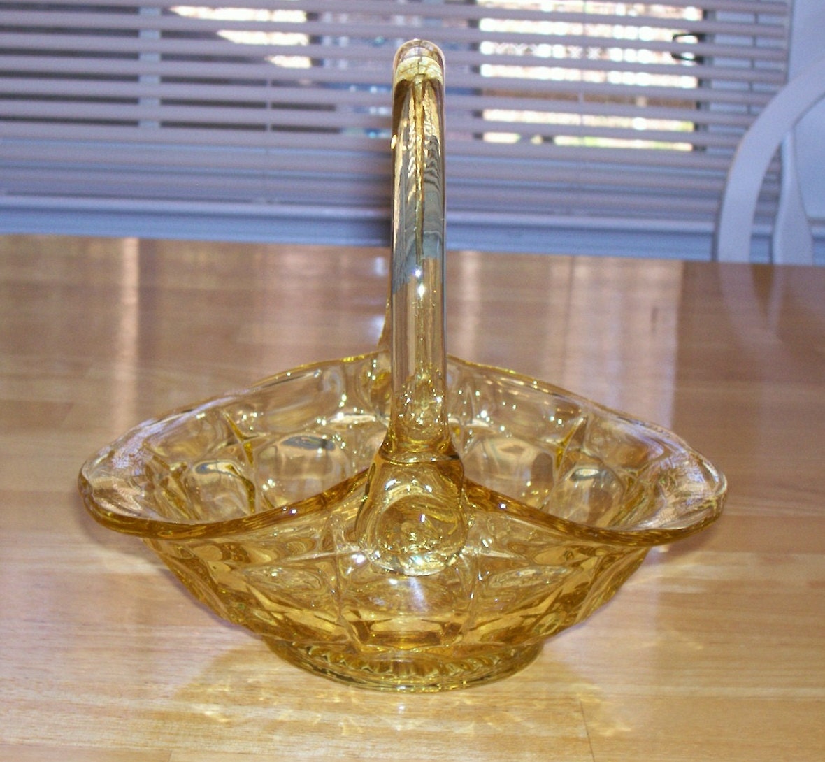 Vintage Indiana Glass basket yellow mist Tiara Constellation