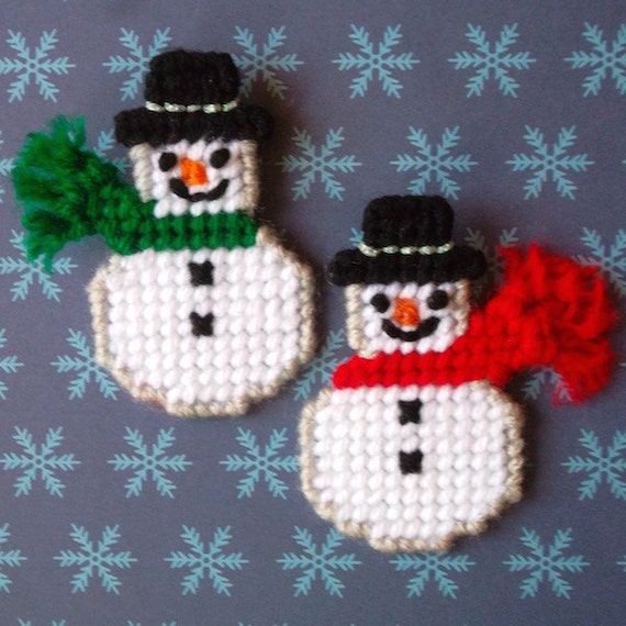 Plastic Canvas: Snowmen Buddies Magnets set of 2