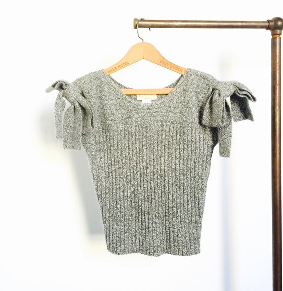 Heather Gray Cashmere Blouse // Oversize Bow Detail // by FengSway