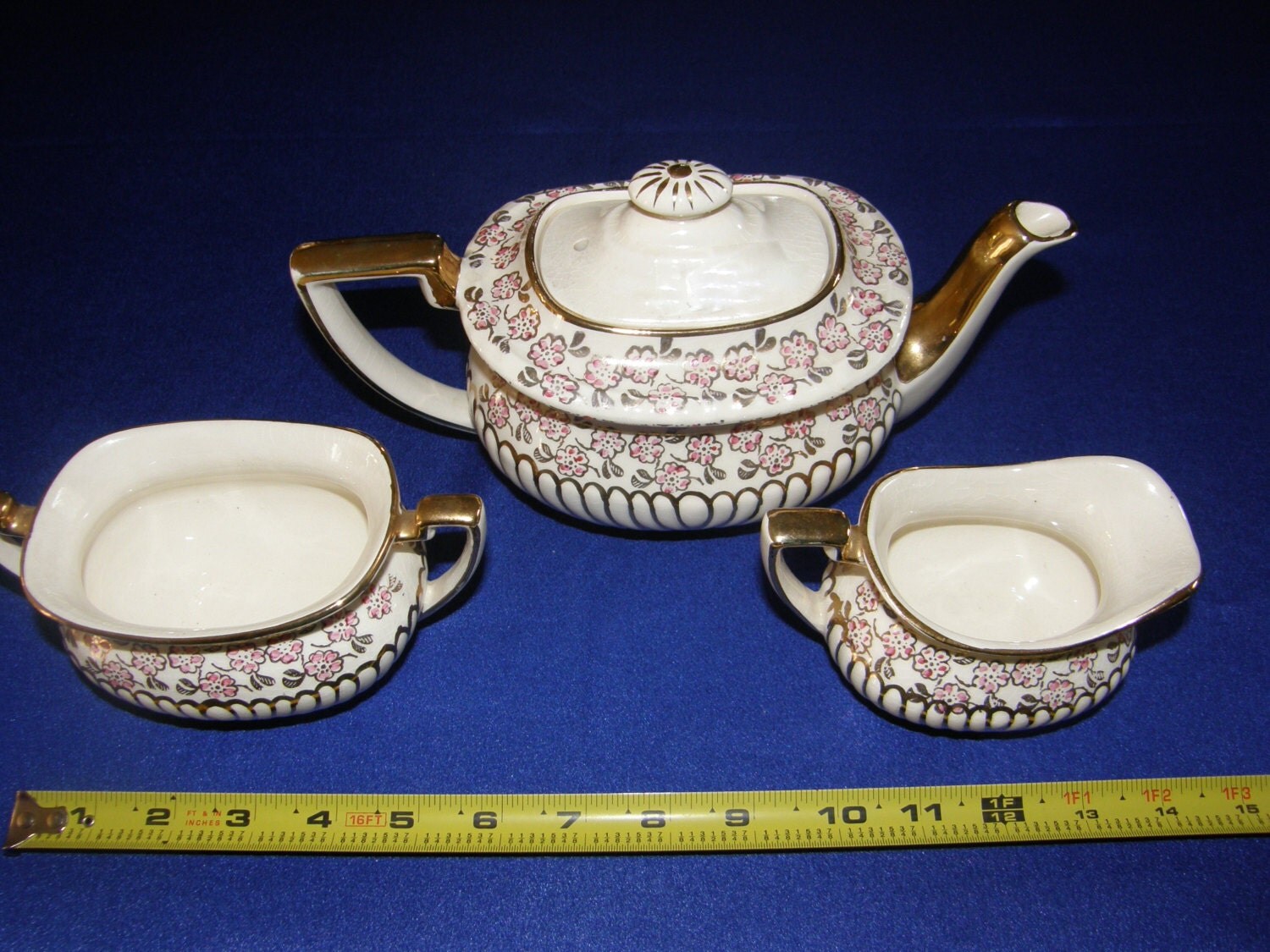 Vintage Gibson's England Teapot w/ by