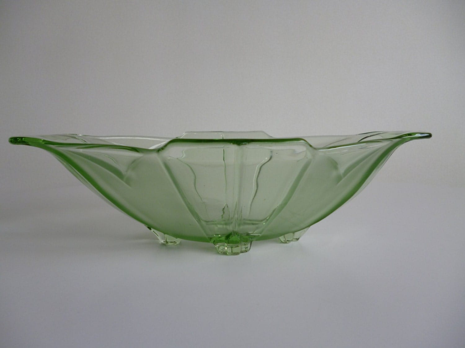 Art Deco Clear & Frosted Green Glass Fruit Bowl