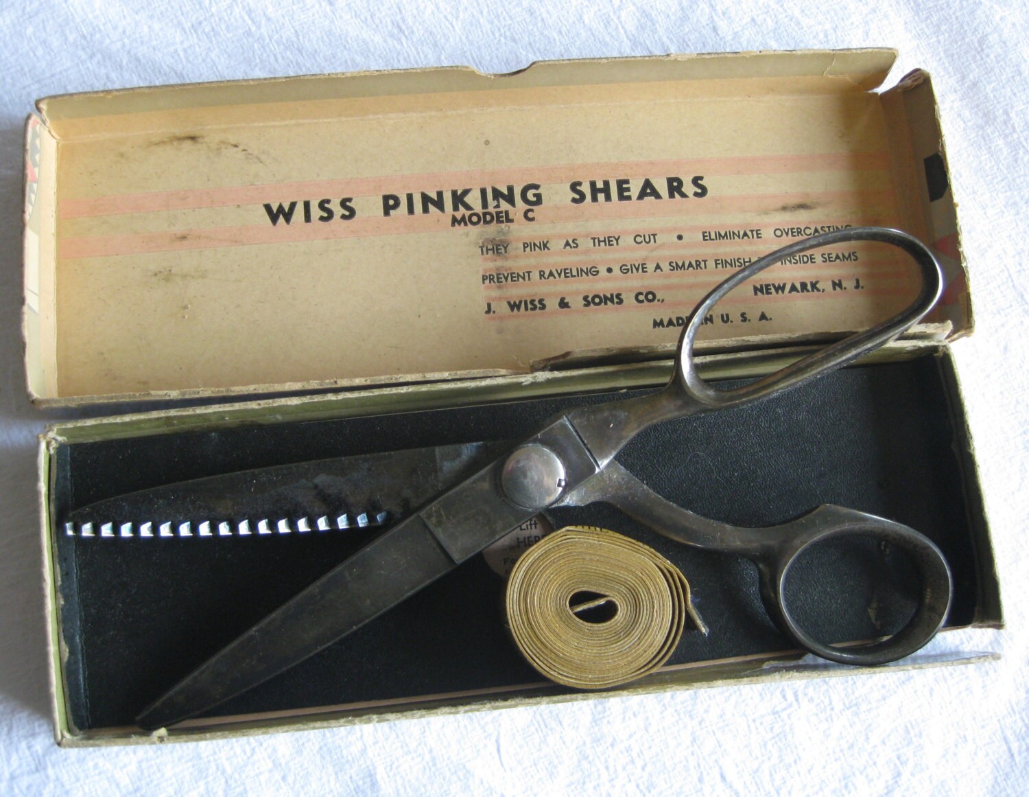 Vintage Wiss Pinking Shears Model C J. Wiss & Sons Co. Made
