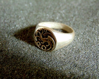 Beautiful House Targaryen inspired signet ring-Sterling silver three headed dragon ring-Game of thrones inspired signet ring-Artisan jewelry