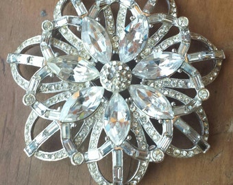 Weiss stamped 1950s Rhinestone Brooch, Vintage Weiss Brooch, Rhinestone Pin, Vintage pin