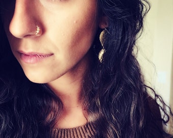 Swarovski crystal Indian nose ring. Septum. Handmade. Gift. Women. Jewelry. Gold. Nose hoop. Bohemian.Stone. Statement Ring. Nose ring hoop