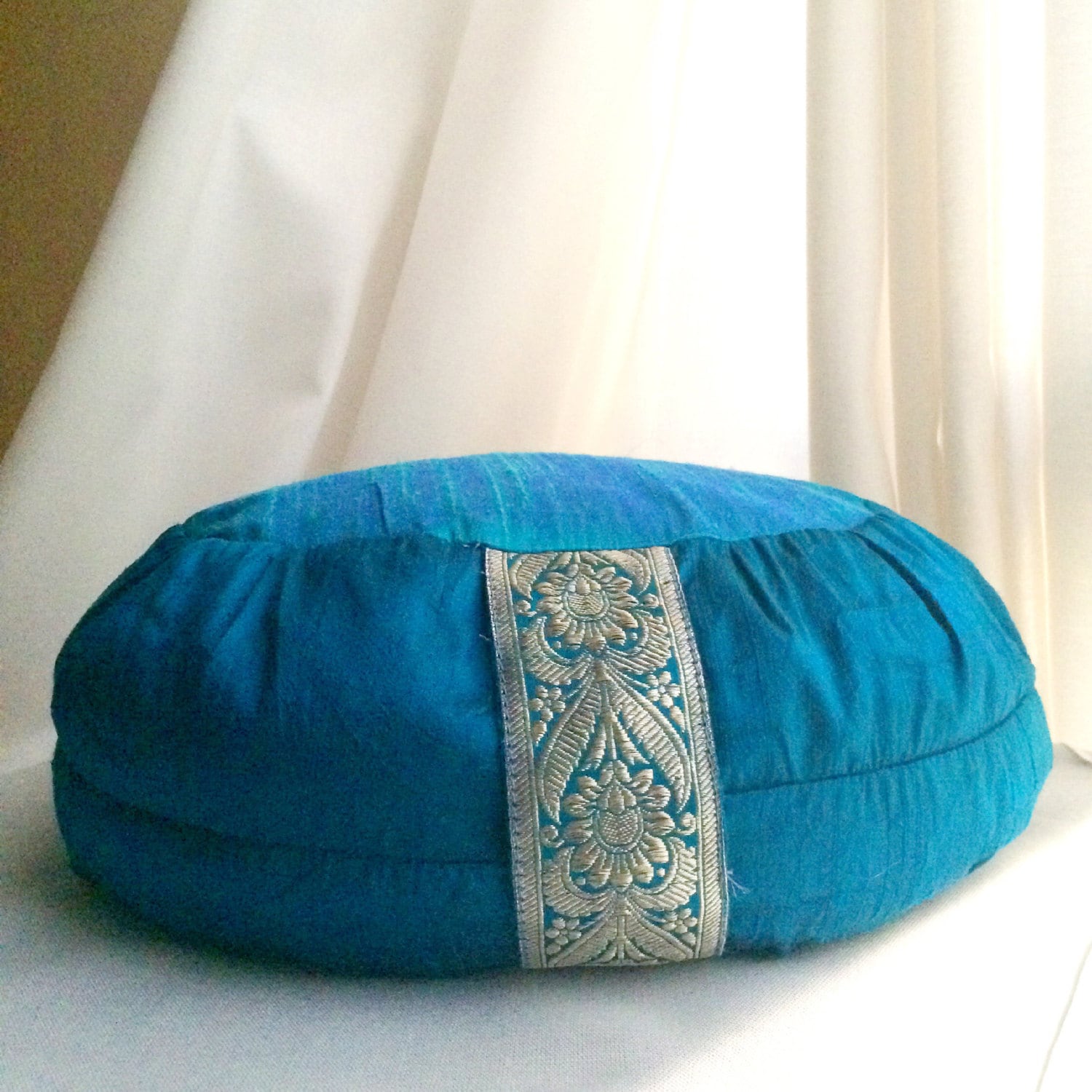 zafu meditation cushion