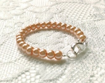 Peach Pearl Baby Bracelet, Peach Bracelet, Baby Bracelet, Pearl Bracelet, Pearl Baby Bracelet, Glass Bead, Infant Bracelet, Toddler Bracelet