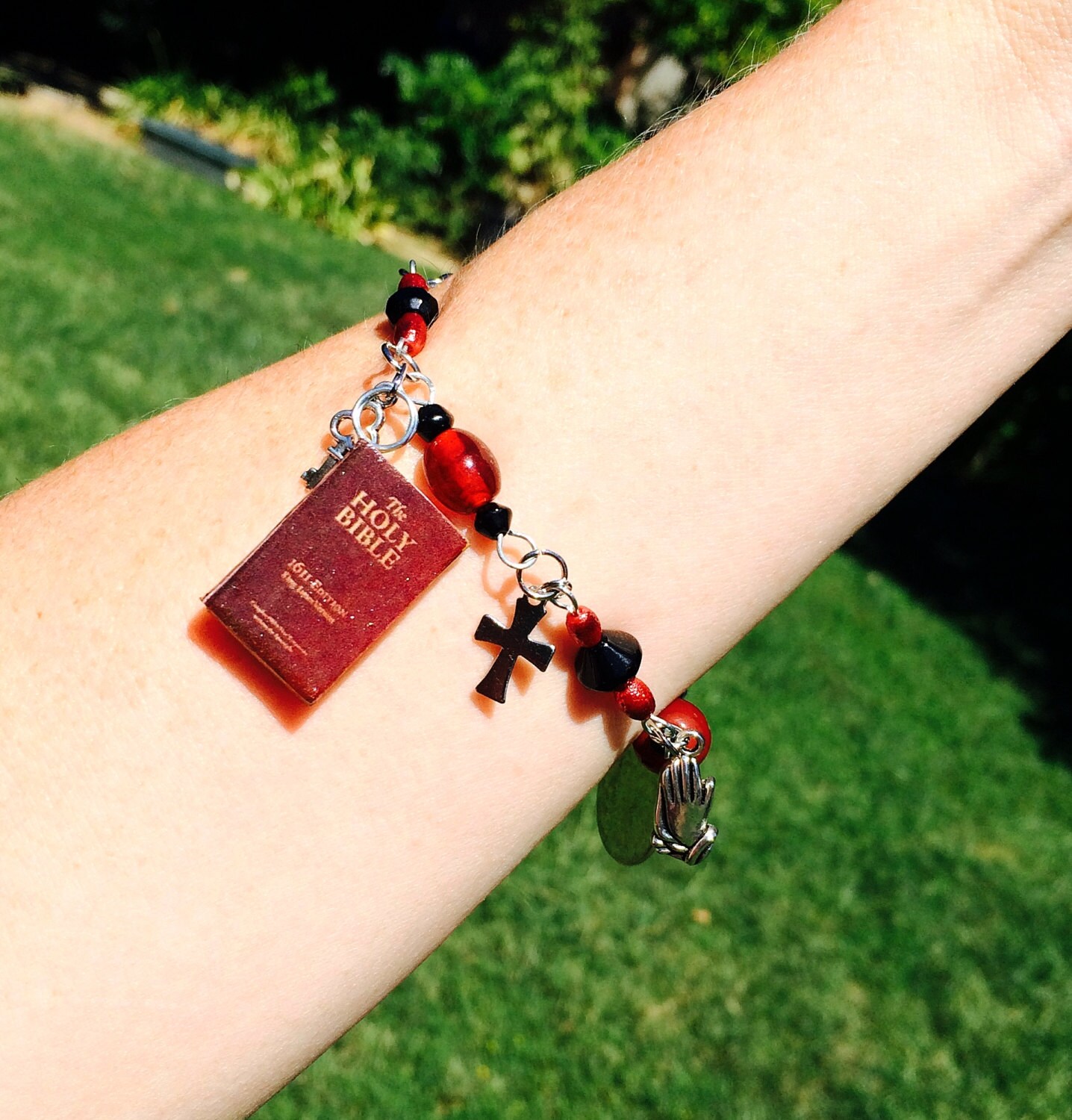 Red Bible Charm Bracelet Scripture Jewelry by GospelHymns on Etsy