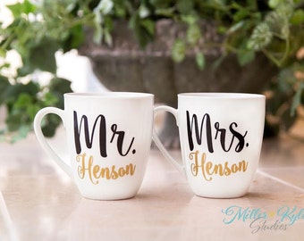 Mr. & Mrs. Coffee Mugs (2 Mugs) Personalized | Wedding gift | Bridal Shower gift | Engagement Gift | Couples Gift | Custom Mug | His Hers