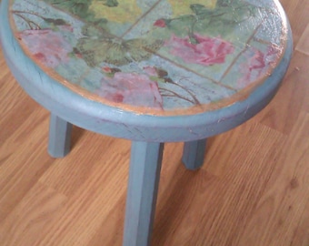 Vintage Breton Milking Stool, Hand-Painted Furniture, Small Side Table