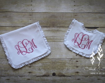Monogram bib and burp cloth set, Monogram bib, Monogram burp cloth, Monogram ruffle burp cloth, Monogram ruffle bib, Burp cloth and bib set