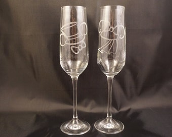 Disney Inspired Etched Mickey and Minnie Wedding Toasting Champagne Flutes Glasses